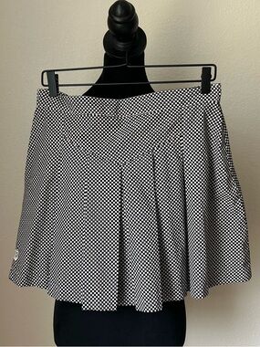 Vintage RN63306 CA 06968 Wilson Black and White Checkered Skirt size 14 Runs Sm